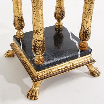 PIEDESTAL, gustaviansk stil, 1900-tal.