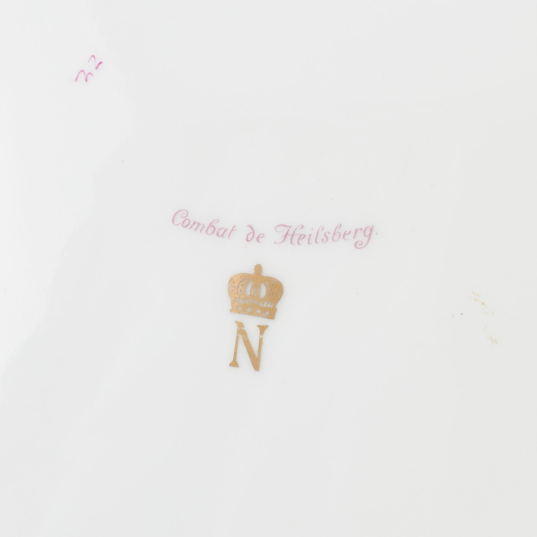 A PAIR OF FRENCH PORCELAIN PLATES, late 19th century.