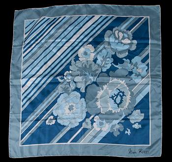 SCARF, Nina Ricci.