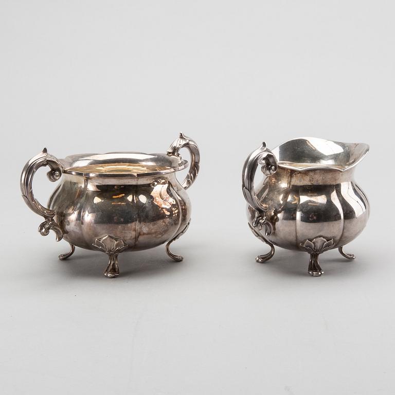 A danish 20th century silver 3 pcs coffee set mark of Cohr Denmark, Total weight 1247 gram.