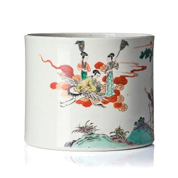 A famille verte brush pot, Qing dynasty.