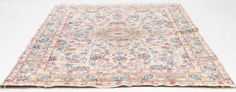 Carpet, Kirman Old, approx. 300 x 208 cm.