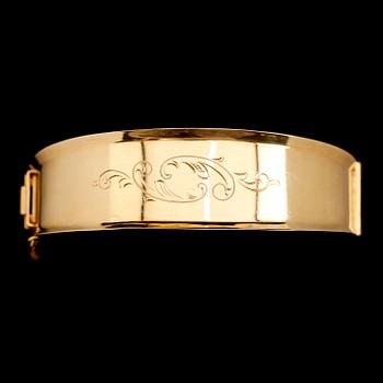 ARMBAND, 18 k guld, stel modell, total vikt ca 21 g.