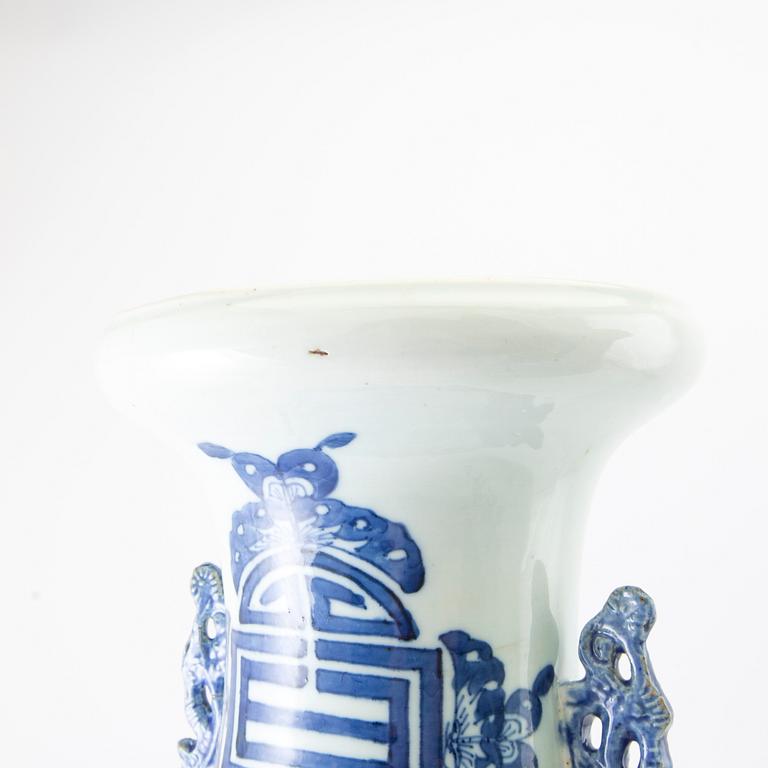 Two Chinese blue and white vases, late Qing dynasty, first half of the 20th century.