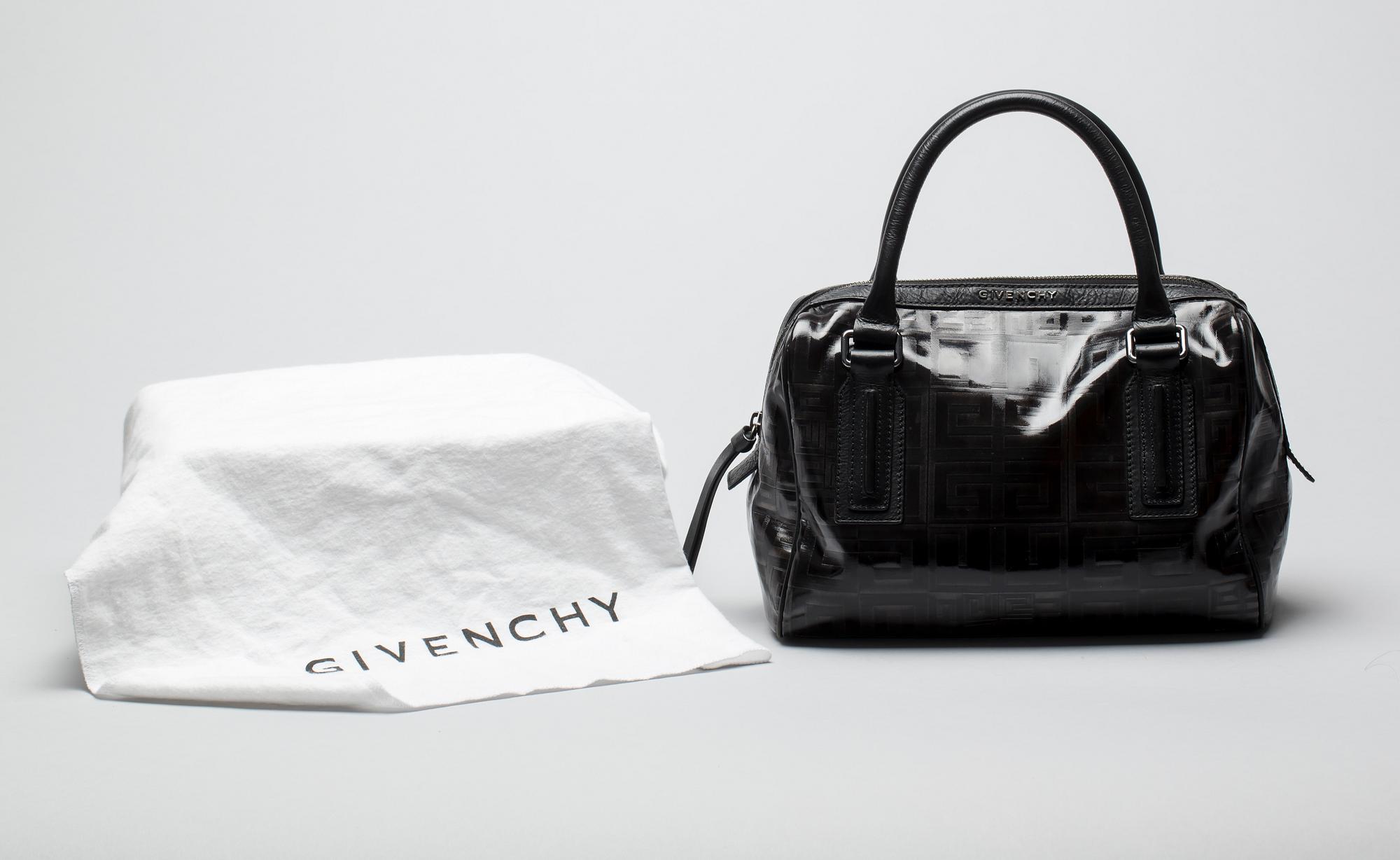 VÄSKA, Givenchy.