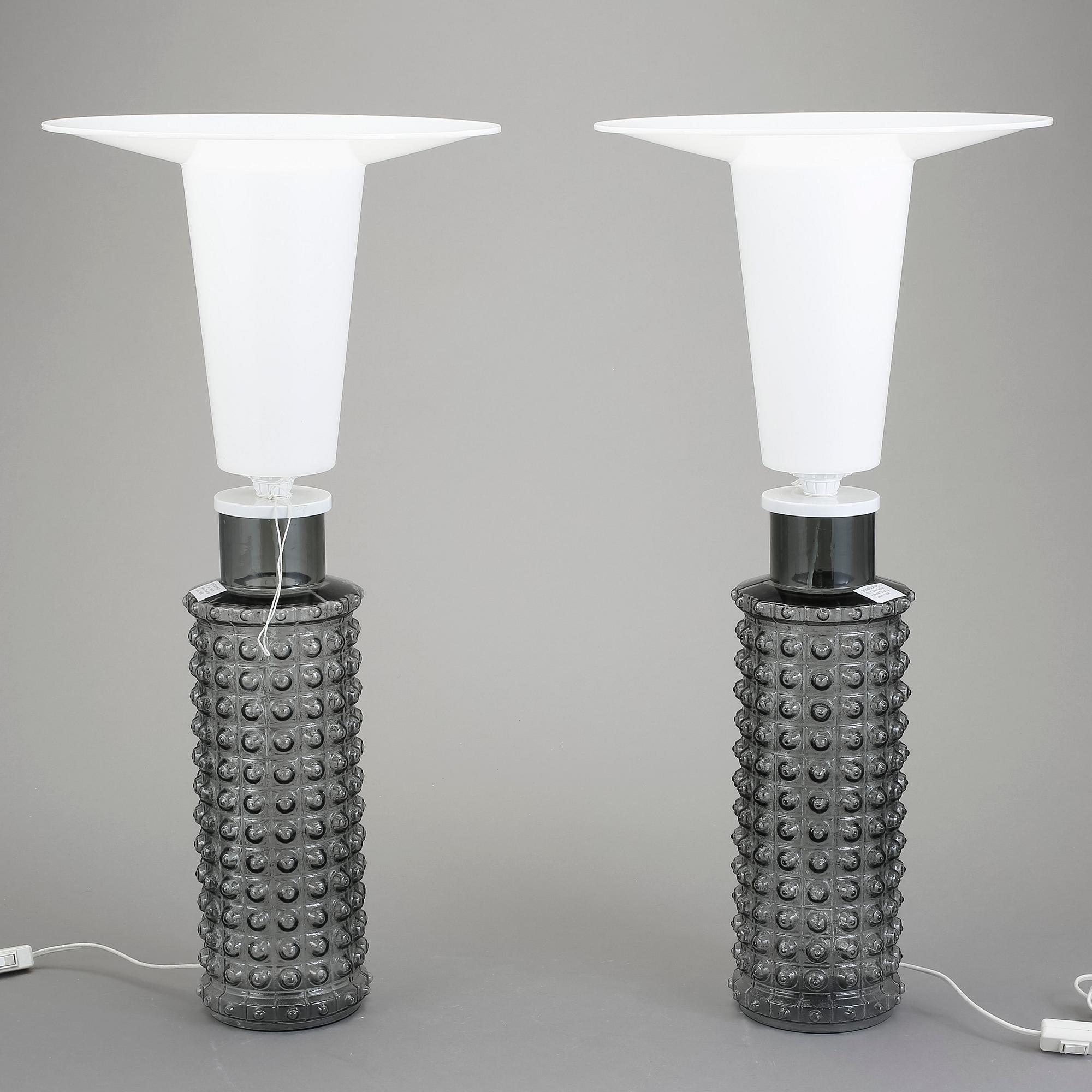BORDSLAMPOR, ett par, Helena Tynell, Luxus, formgivna 1968.
