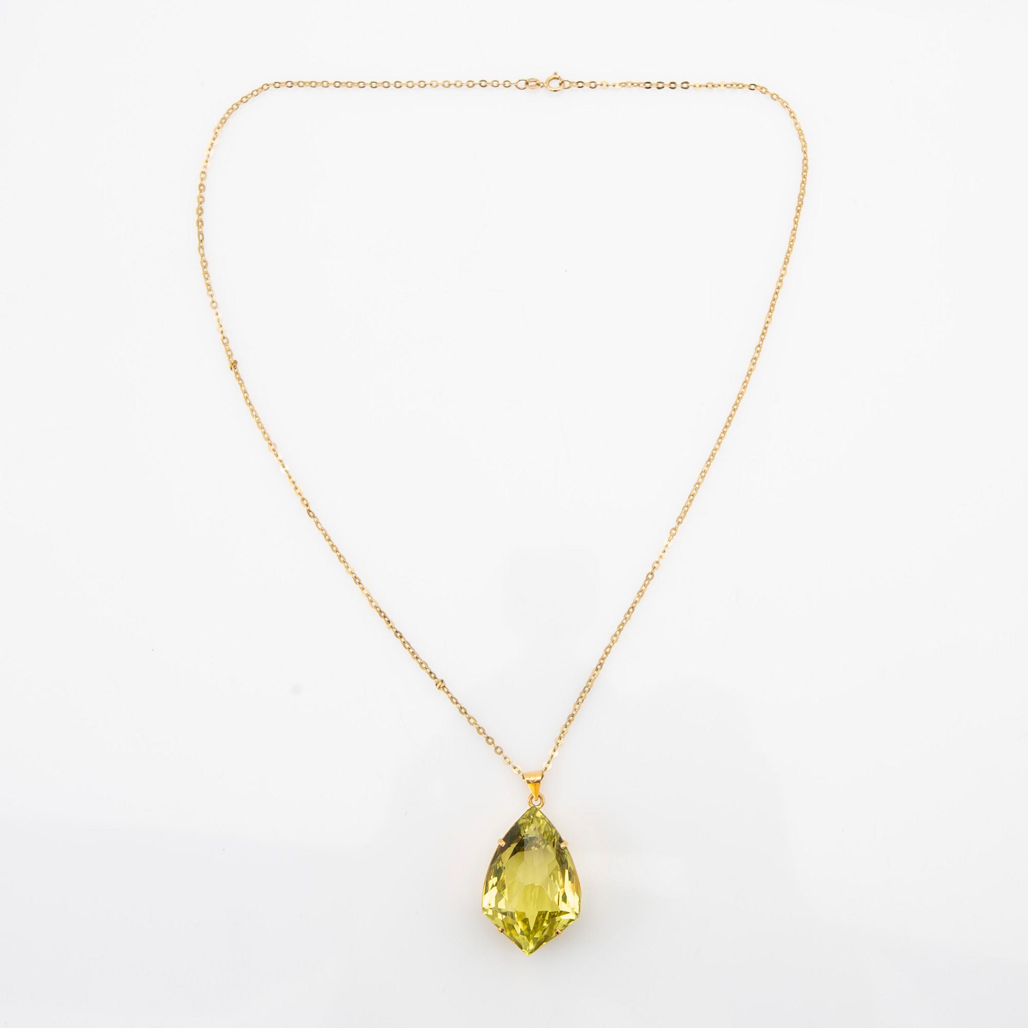 Pendant with citrine, 22k gold.