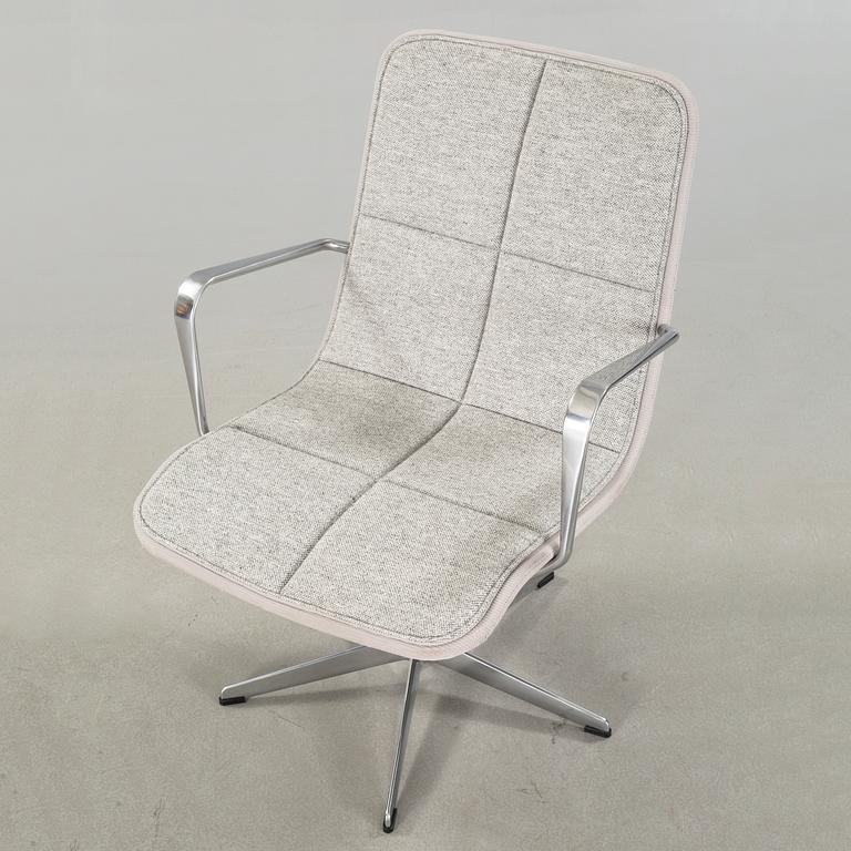 A "Kite" desk chair, designed by Mats Broberg och Johan Ridderstråle for Swedese, 21st century.