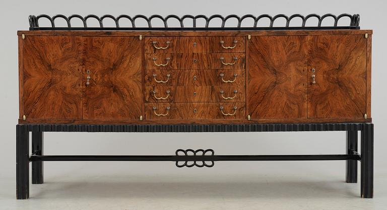 SIDEBOARD, art deco typ,  Brno, 1900-talets mitt.