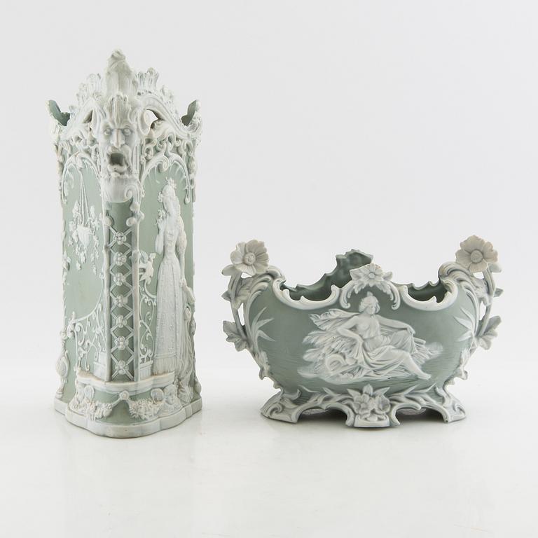 Vase and bowl England 20th century jasperware.