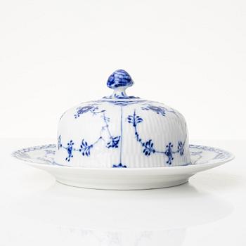 Royal Copenhagen, A 'blue fluted half lace' porcelain butter dish with stand, 1960s.
