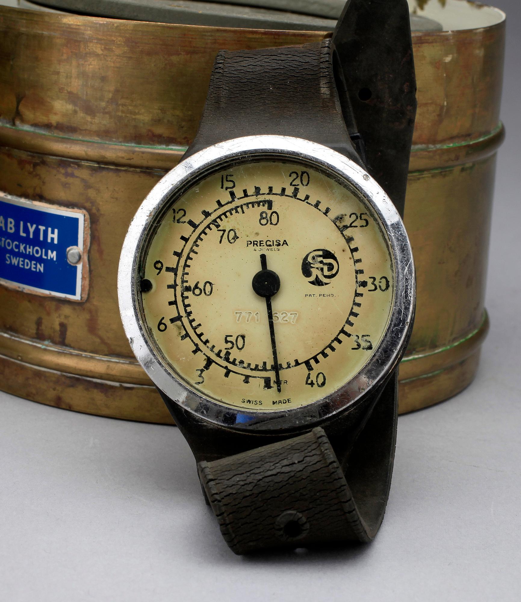 NAKTERHUS, mässing, AB Lyth Stockholm, Sweden, 1900-talets mitt.