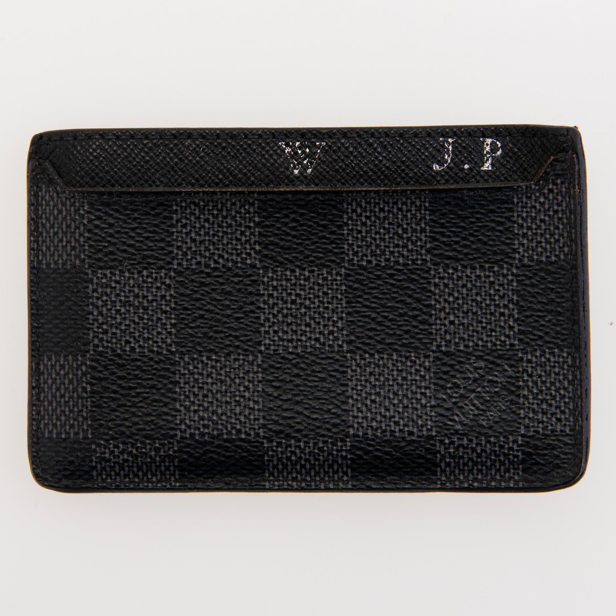 LOUIS VUITTON, Damier Graphite VYÖ, KORTTIKOTELO JA AVAINKOTELO.