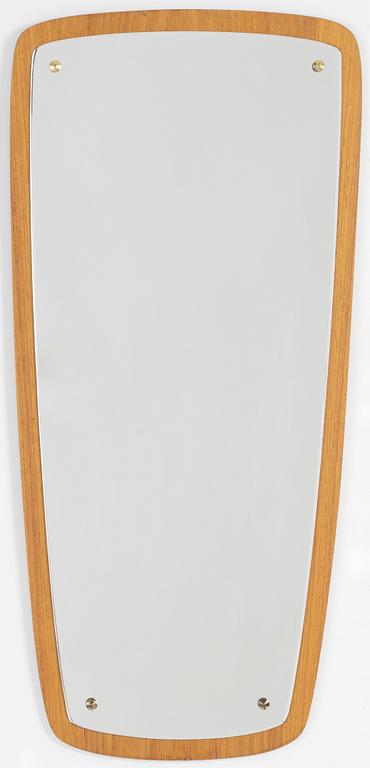 A mid 20th Century mirror from Fröseke AB Nybrofabriken.