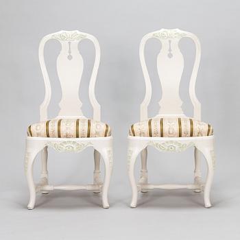 Karmstolar, ett par, stolar, ett par och bord, rokokostil, 1900-talets mitt.