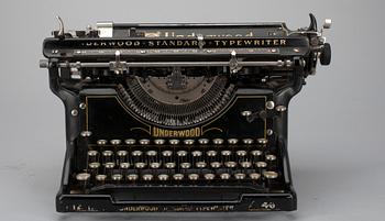 SKRIVMASKIN, Underwood, 1910-20-tal.