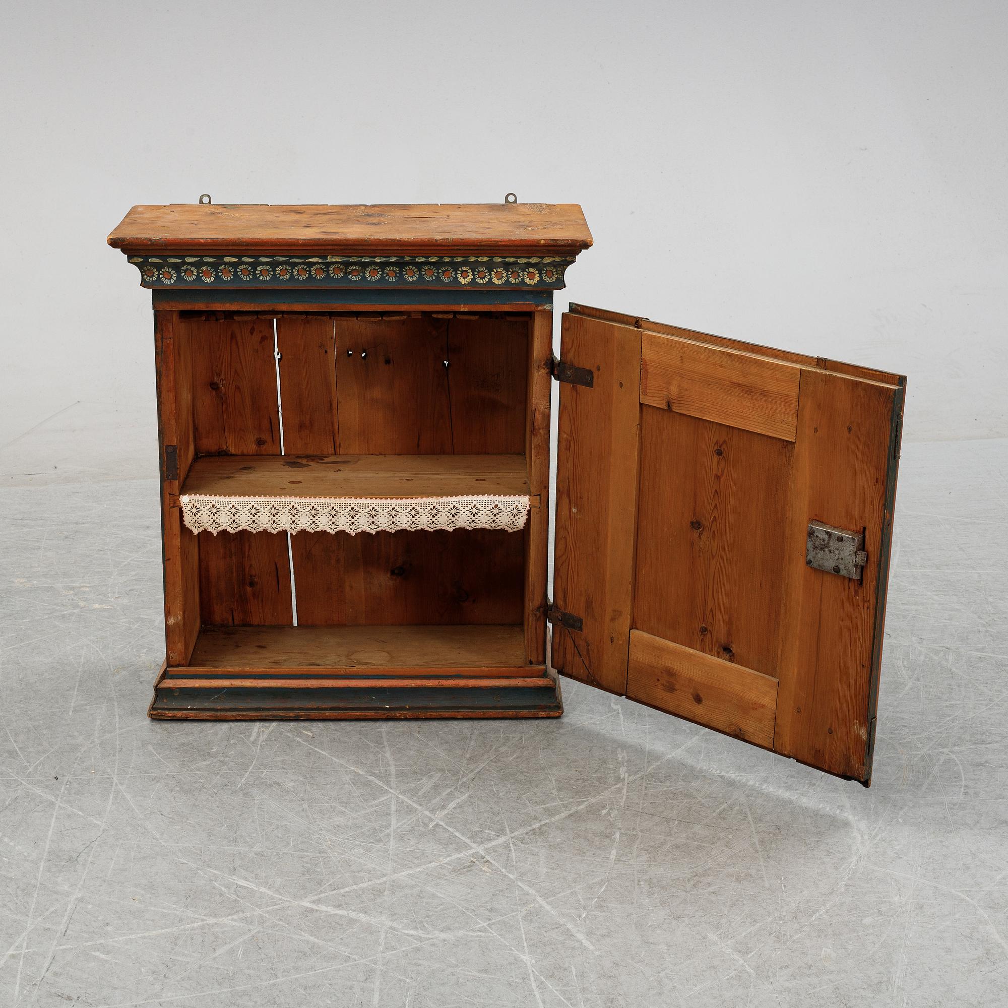 A Swedish painted cabinet from Hälsingland, dated 1831.
