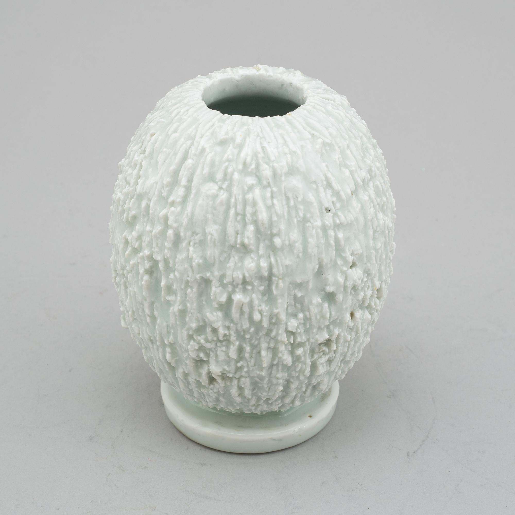 A second half of the 20th century stoneware vas by Gunnar Nylund, Rörstrand.