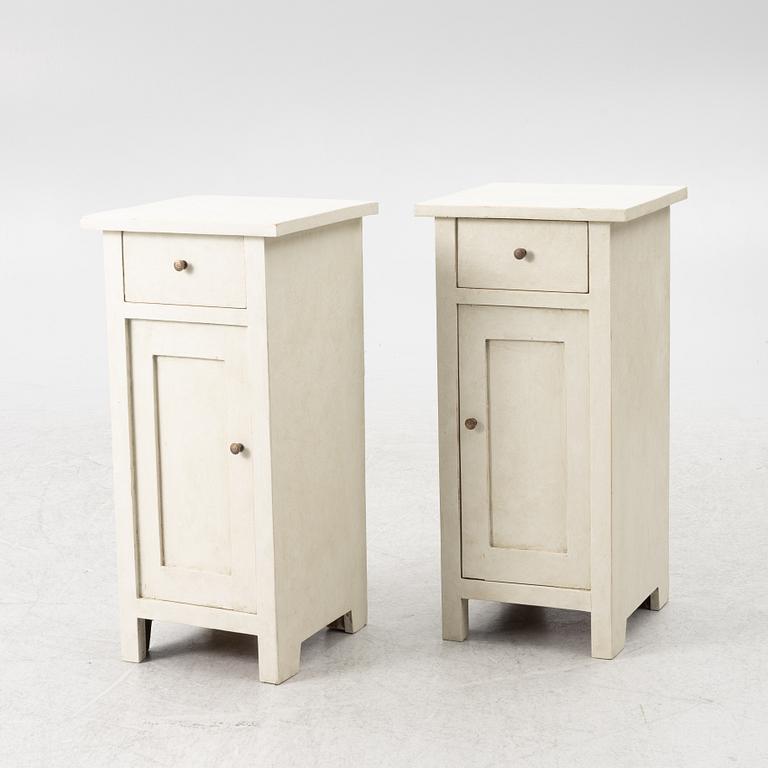 Nightstands, a pair, contemporary.