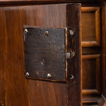 Skrivbord, Stockholmsarbete, Fredrik I:s tid, 1700-talets första hälft, Senbarock.