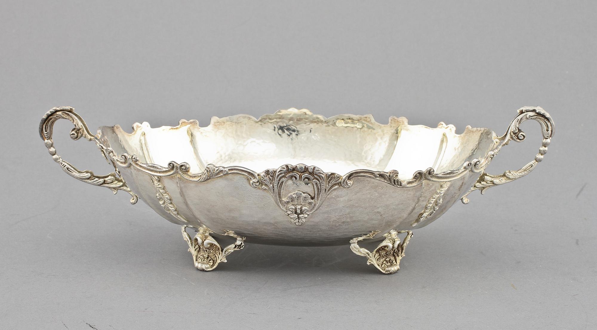 UPPLÄGGNINGSSKÅL, silver, MEMA samt importstämplar, 1900-tal, vikt 650 g.