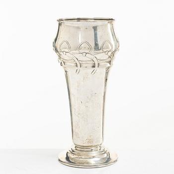 An art Nouveau, silver vase, GAB, 1913.