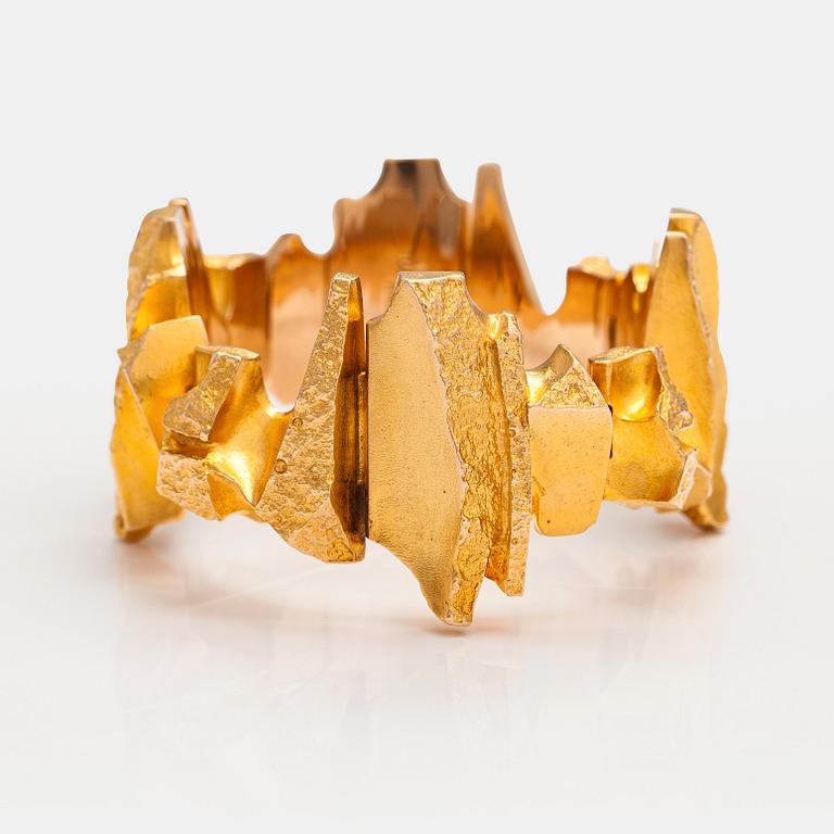 Björn Weckström, Armband "Björntand", 14K guld. Lapponia 1974.