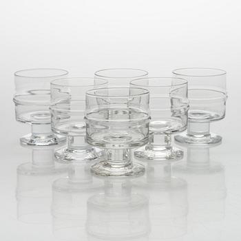 Timo Sarpaneva, set of 51 'Pisaranrengas' (Expanding rings) 2054 glasses for Iittala.