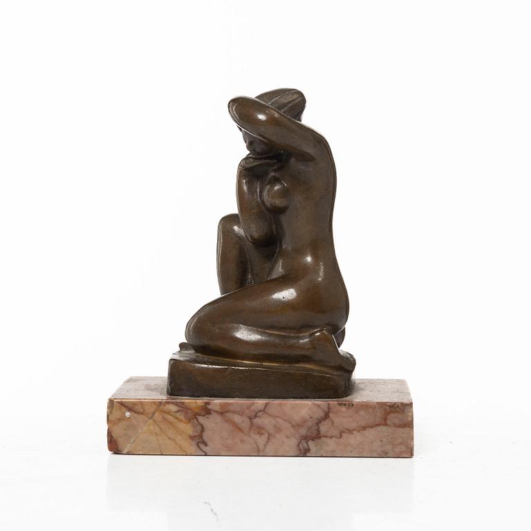 Astri Bergman-Taube, Sittande kvinna.