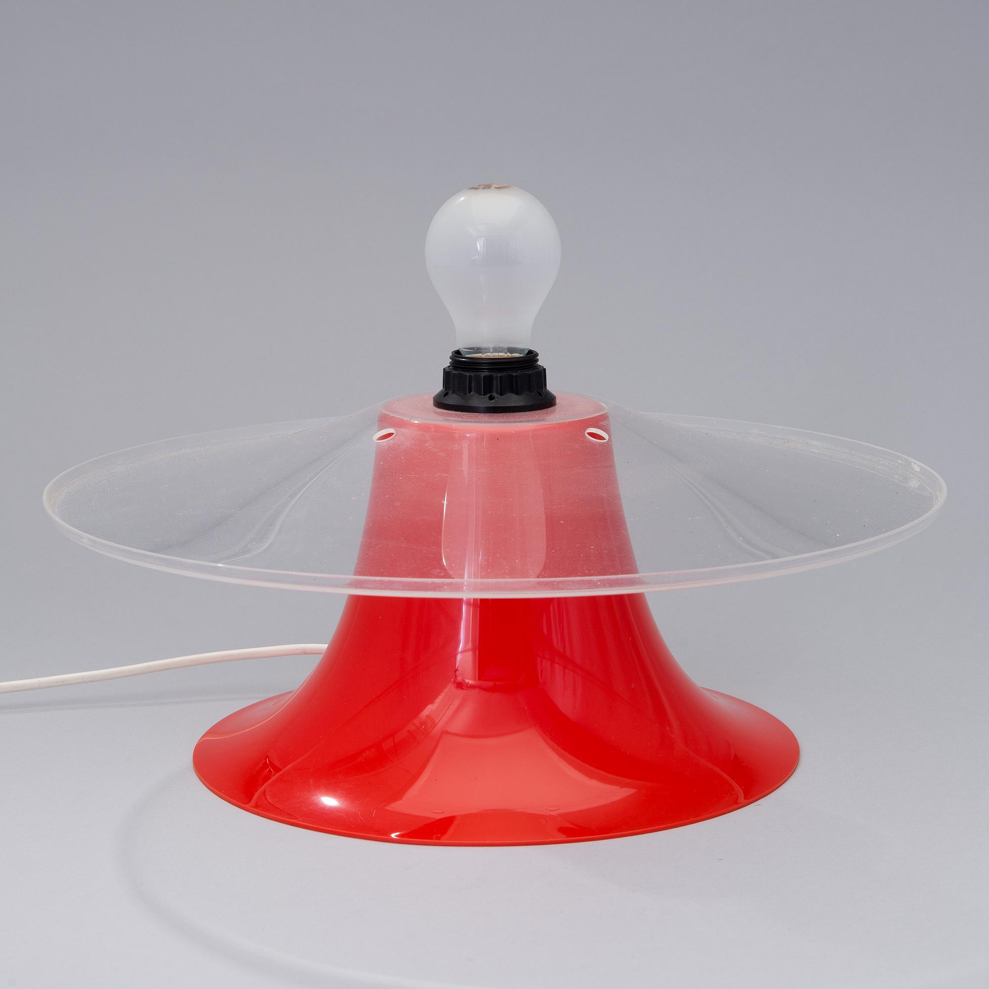 HEIKKI TURUNEN, PÖYTÄVALAISIN, "La Boheme" valmistaja Sanka Oy, 1970-luku.