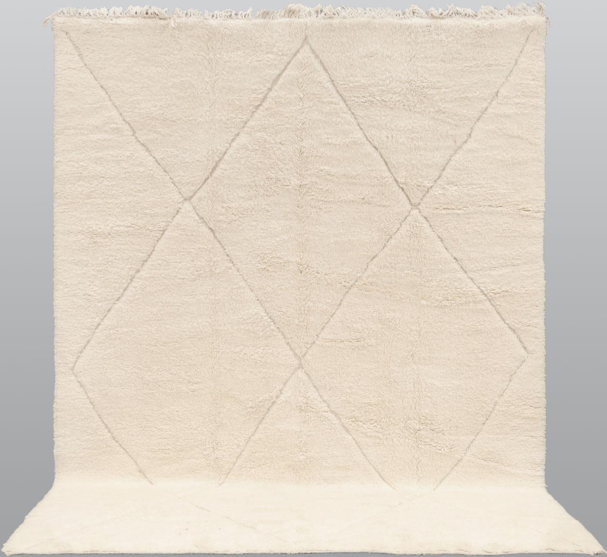 Matta, Marocko, ca 360 x 264 cm.