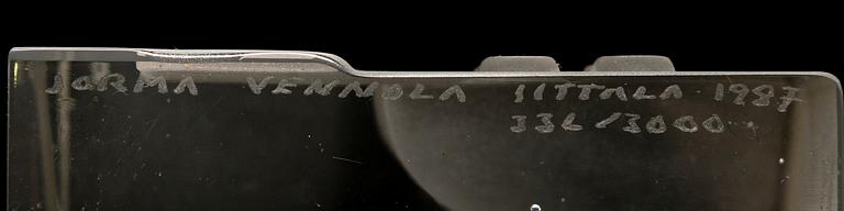 JORMA VENNOLA, A set of five chrystal glass sculptures "THe Iittala village". Signed.