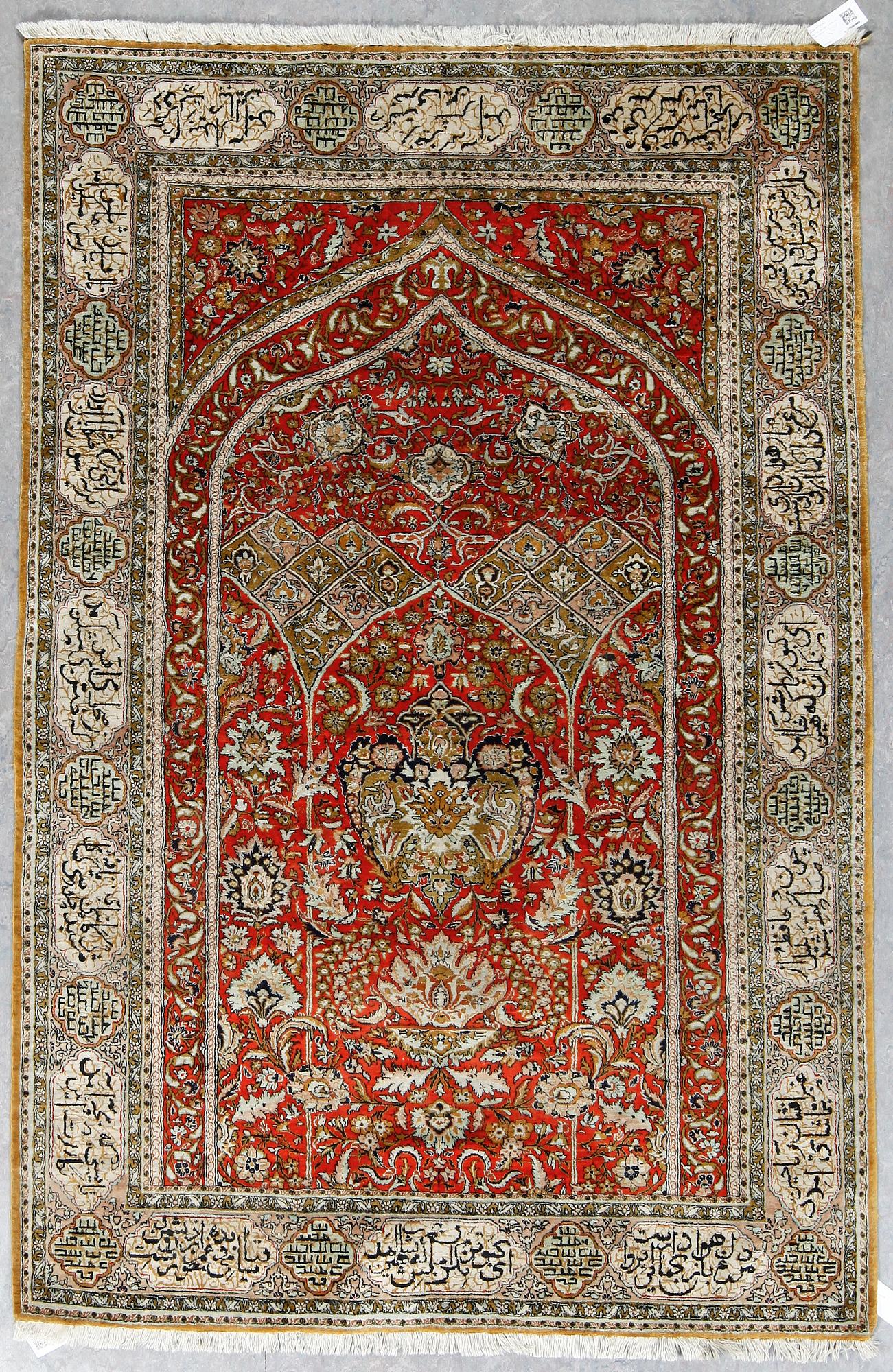 MATTA, old silke Gohm, ca 208x139 cm.
