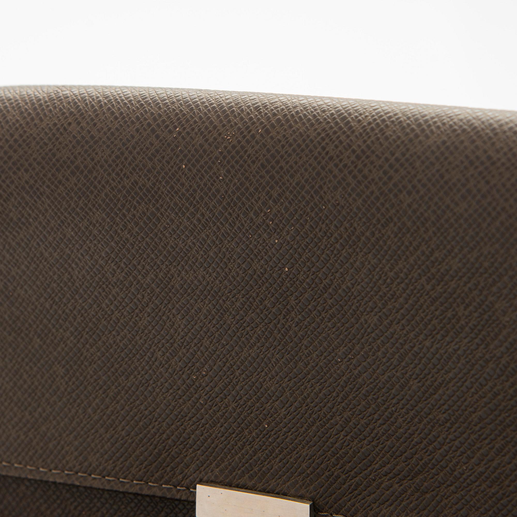 Louis Vuitton, väska/clutch, "Selenga".