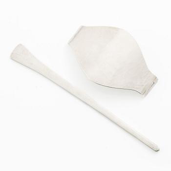 Sven-Erik Högberg, a hairpin, sterling silver, Gothenburg 1991.