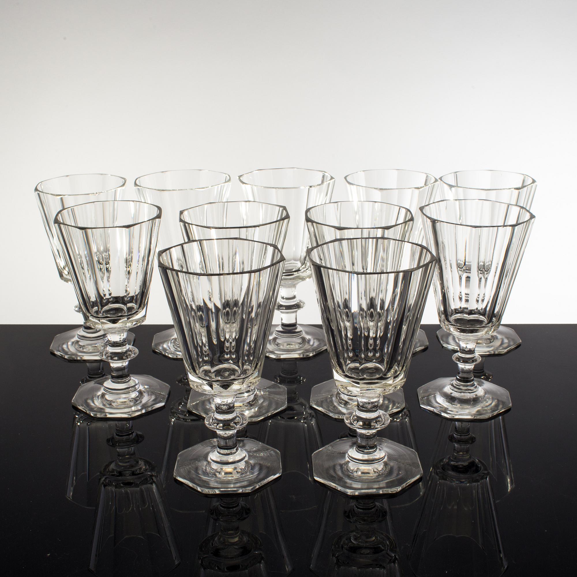A set of 11 wine glasses, late 19th century.