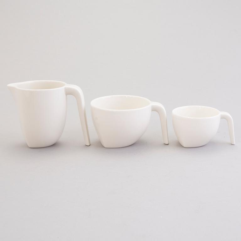 STEFAN LINDFORS, A 14-piece 'Ego' porcelain tea and espresso set for Arabia, Finland.