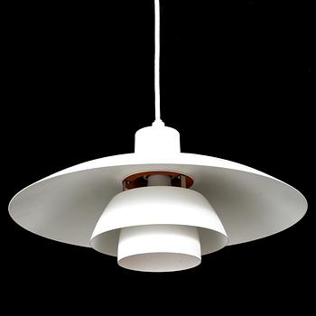 TAKLAMPA, PH 4/3, Poul Henningsen för Louis Poulsen, Danmark.