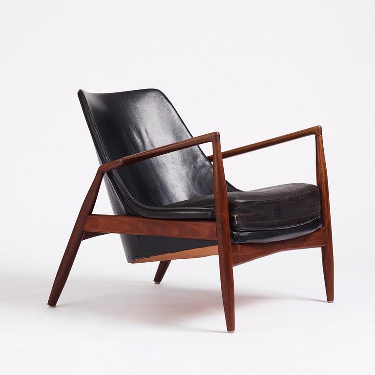 Ib Kofod Larsen, a 'Sälen' (Seal) armchair, Olof Perssons Fåtöljindustri (OPE), Jönköping, Sweden 1950-60s.