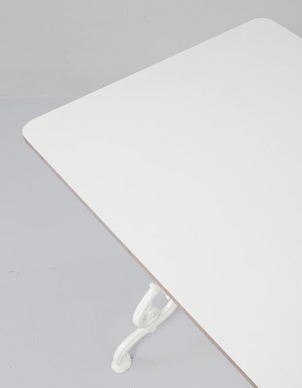 TRÄDGÅRDSBORD, 1900-talets andra hälft.