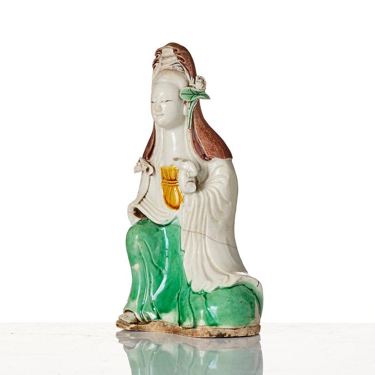 Guanyin, porslin. Qingdynastin, Kangxi (1662-1722).