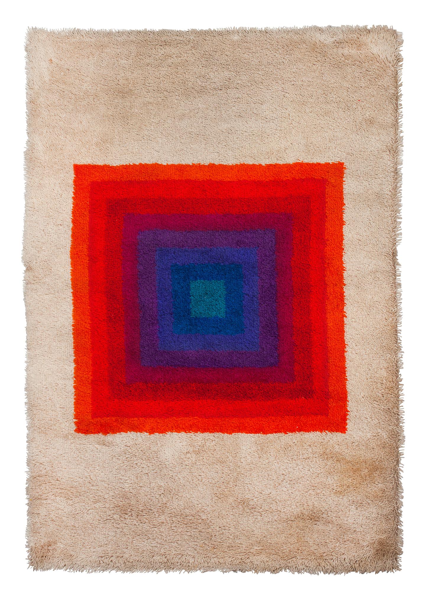 Verner Panton, MATTA. "Square, Multi colour". Maskingjord rya. 196 x 134,5 cm. Komponerad av Verner Panton.