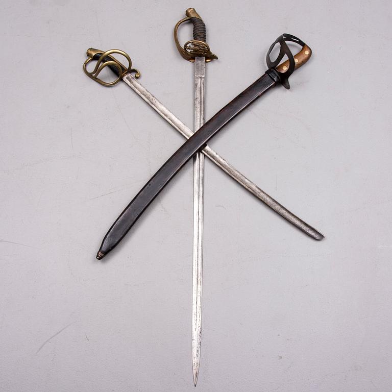 SAPELI, poliisisapeli, SAPELI, Ruotsi, ja MIEKKA, Preussi, vuosisadan vaihde 1800/1900.