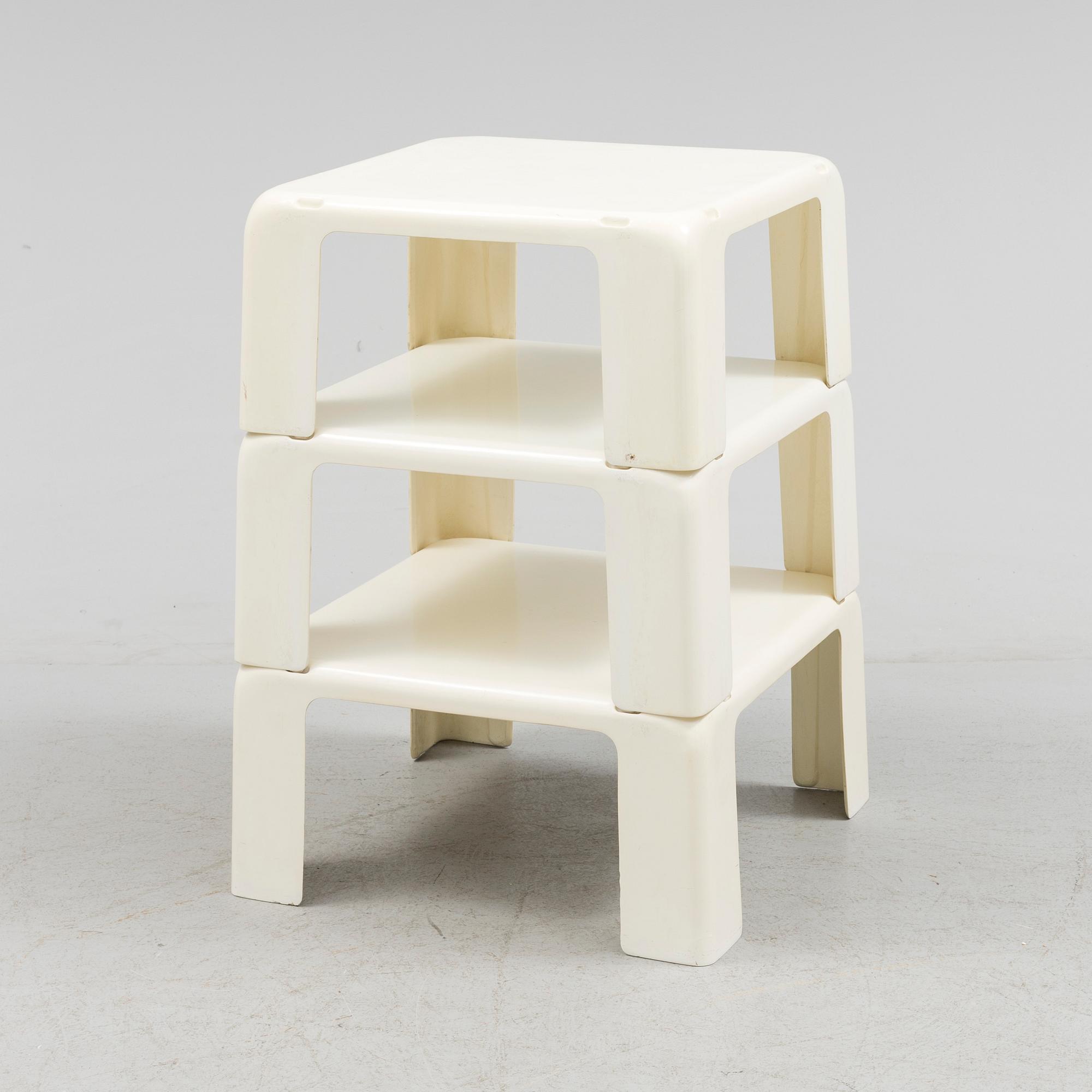 MARIO BELLINI, a set of three plastic coffee tables from C&B, Italy, second half of the 20th century.