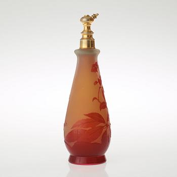 An Emile Gallé Art Nouveau cameo glass perfume bottle, Nancy, France.