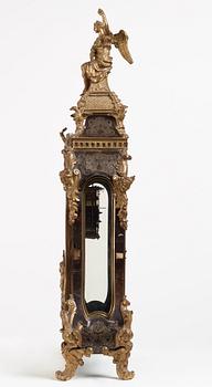 A French Régence mantel clock by Etienne Le Noir, active in Paris 1740.