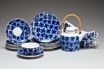 TESERVIS, 14 delar,  fältspatporslin, "Mon Amie", Marianne Westman, Rörstrand.