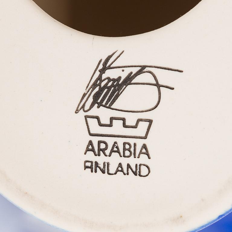 Howard Smith, figurin, keramik, "Kaisa Tukaani" från Parvi-serien, Arabia, 1900-talets slut.