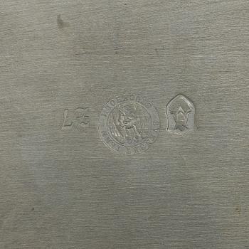 Nils Fougstedt, a pewter box, model A 273, Svenskt Tenn, Stockholm 1926.