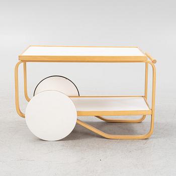 Alvar Aalto, a model 901 birch serving trolley from Artek.